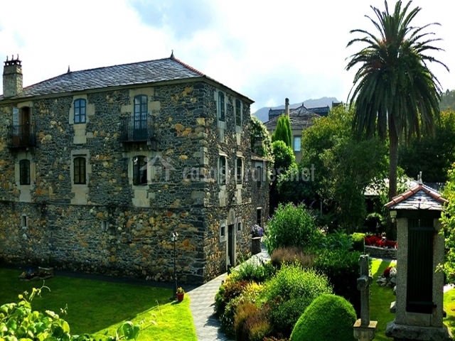 Pazo da trave - Viveiro (Casco Urbano) (Lugo)