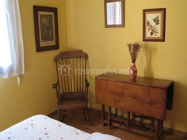 Camino de La Ermita en Torrecaballeros (Segovia)