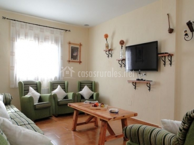 Sala De Estar En Color Verde ~ en color verde Hay espacio para todos, y se preceden de una mesa de Sala De Estar En Color Verde ~ en color verde Hay espacio para todos, y se preceden de una mesa de