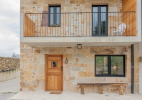 fachada casa rural
