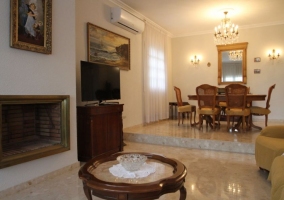 Sala de estar y comedor tipo victoriano