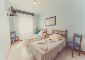 Habitación doble con baño compartido