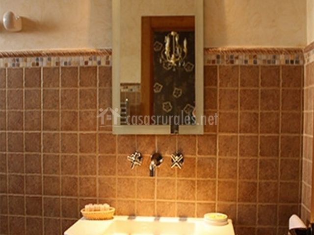 Casa Rural Valleduratón - Casas Rurales en San Miguel De Bernuy (Segovia)