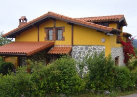 Nuestra casa desde la carretera