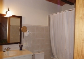 Habitación de matrimonio con armario