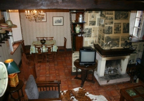 Cocina de la casa con la ventana