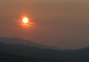 Amanecer cerca de la casa