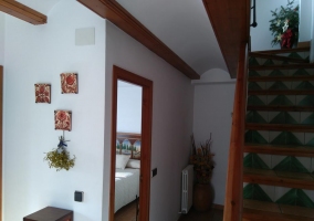Entrada y vistas de las escaleras