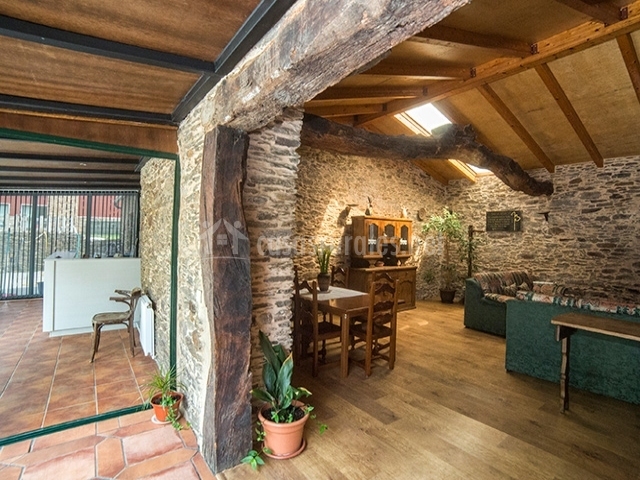 Casa de 5 dormitorios O Acivro O Pedrouzo (Barbeiros) (A