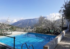 Vivienda Rural Jurinea Alzar
