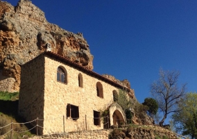 Zorita Castle Cottage