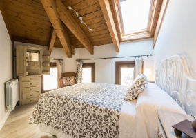 Apartamentos Vino Tinto- Ático Suite