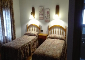 Habitación Doble Estándar con vistas a la montaña - 2 camas