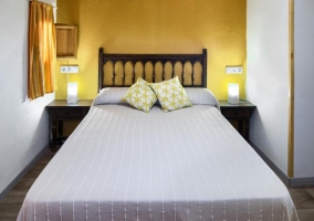 Deluxe con cama grande