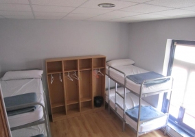 Cama en Habitación 3 (6 plazas)