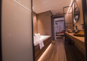 Suite con bañera de hidromasaje - Cama extragrande