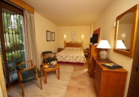 Habitación doble clásica (Planta baja)