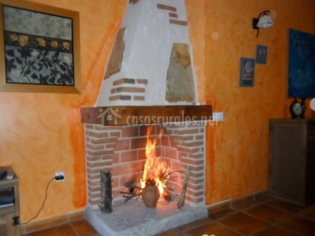 Casa Rural Tía Sinforosa en Navalmoral De La Sierra (Ávila) Casa Rural Tía Sinforosa en Navalmoral De La Sierra (Ávila)