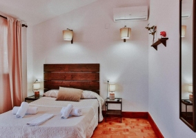 Habitación doble con baño privado externo