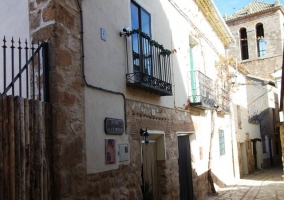 Acceso a la casa desde la calle