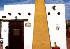 La entrada a la casita