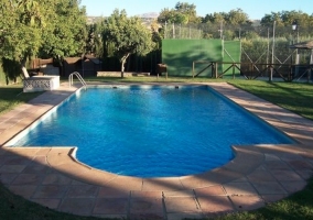 Piscina Larga de la Casa Rural