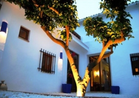 Iaios Guest House