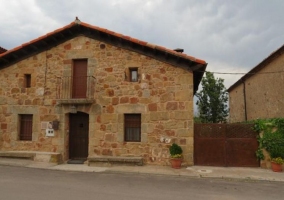 La Casa de Piedra de la Aldea