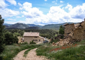 Masía de la Serra de la Cogulla