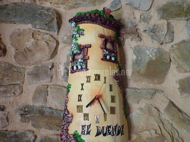 El duende del omaña en la utrera (león) Omaña muebles