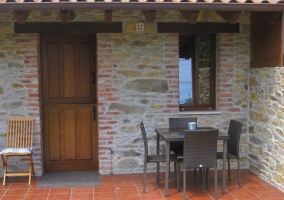 Muebles del exterior de la casa rural