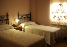 Dormitorio doble 5