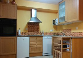 Sala de estar junto al mueble de la tele